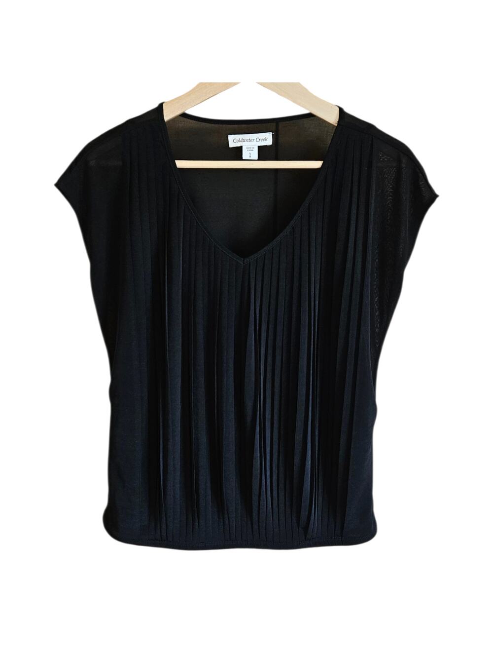 Coldwater Creek Small 8 Black Accordion Pleated V-Neck Cap Sleeve Blouse Top